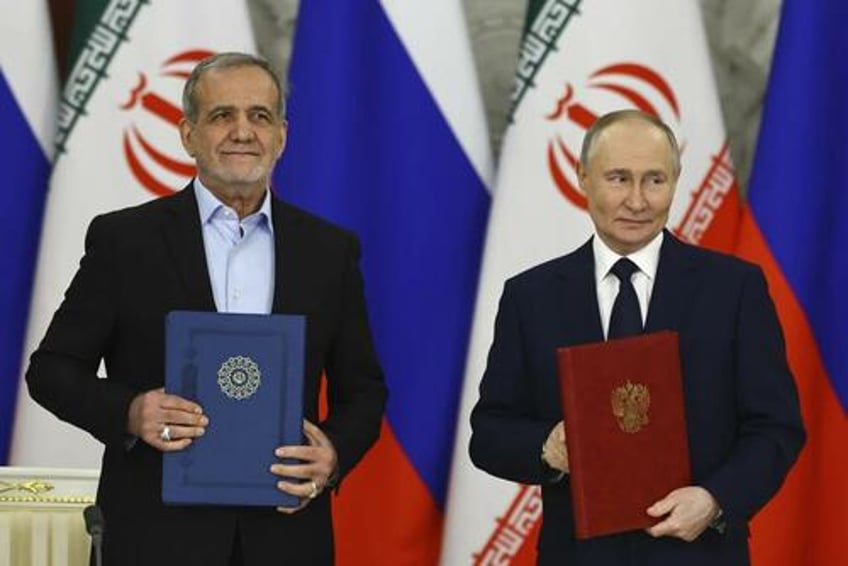 russia iran sign 20 year defense energy pact 3 days before trump inauguration