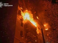Russia pounds Ukraine with over 300 drones, killing 1 in Odesa