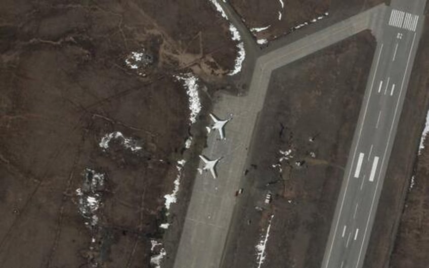russia relocates strategic bombers to protect from ukraine drone swarms