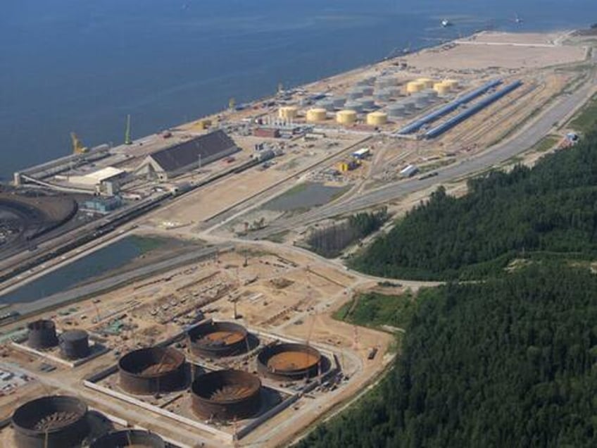 russia suspends lng exports at huge baltic sea terminal after ukraine drone attack