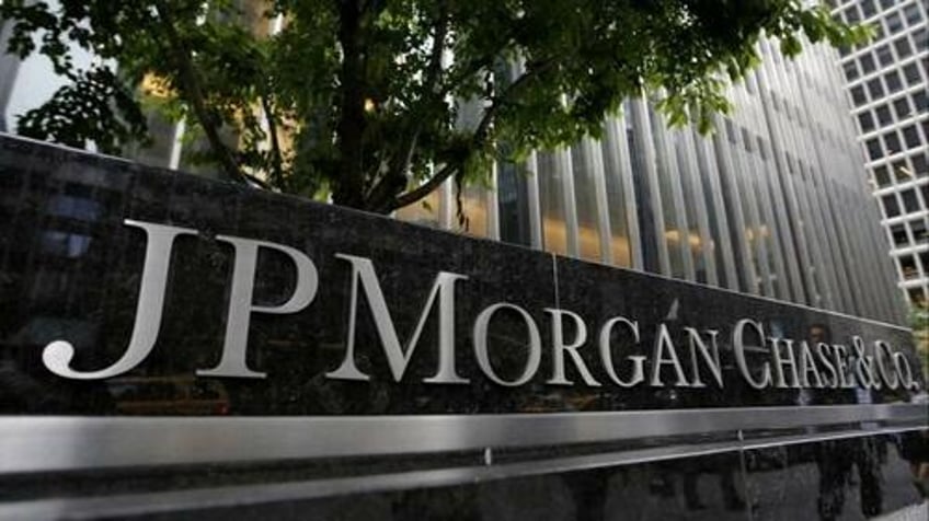 russia to seize 440 million from jpmorgan