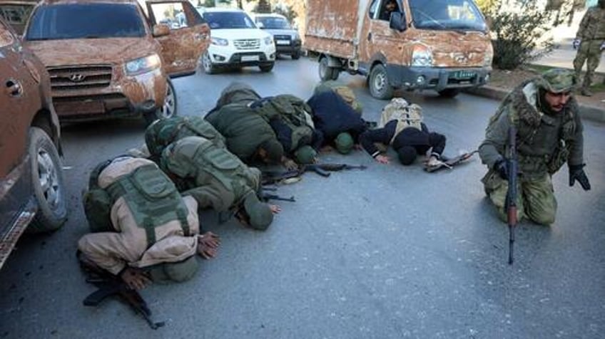 russian jets support syrian counteroffensive after jihadist insurgents capture aleppo