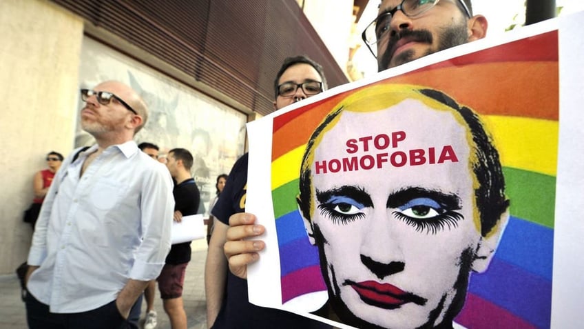 russian justice ministry asks supreme court to ban international lgbt public movement