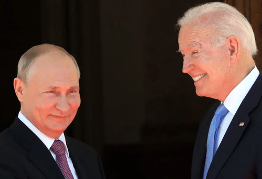 russian media thrilled by bidens lng gift to putin