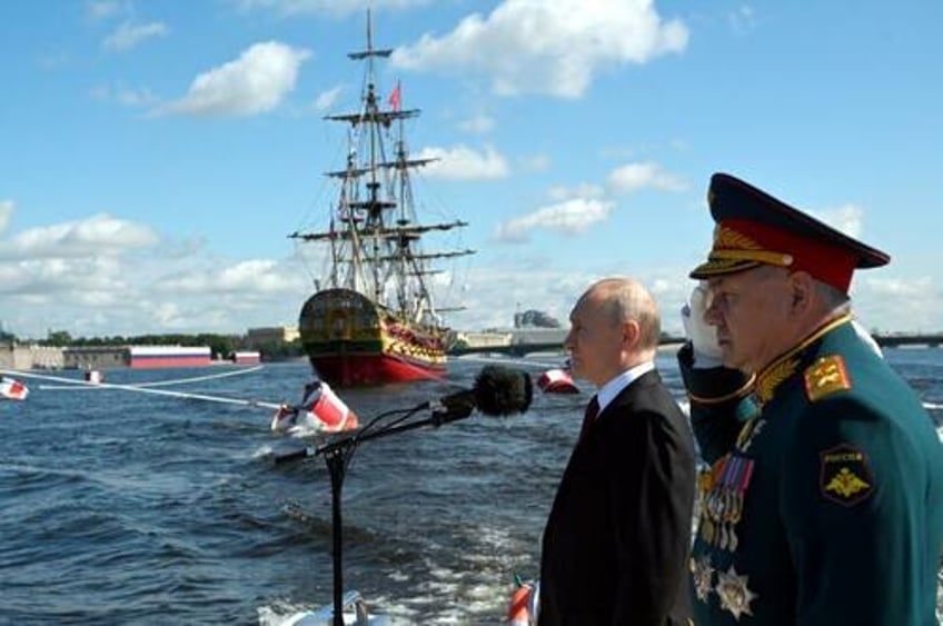 russias military budget set to rise by 70