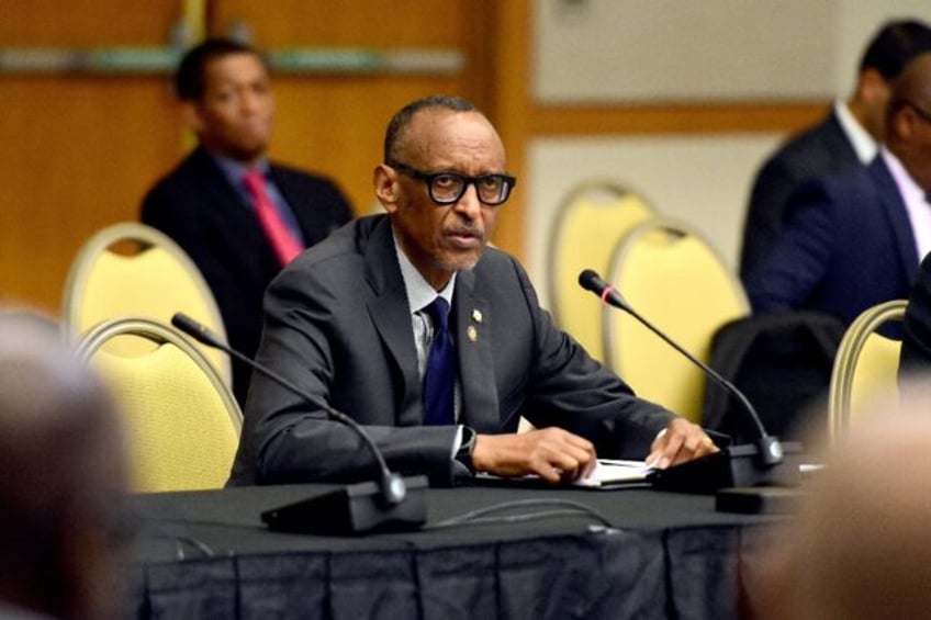 rwandas kagame says he will run for fourth term