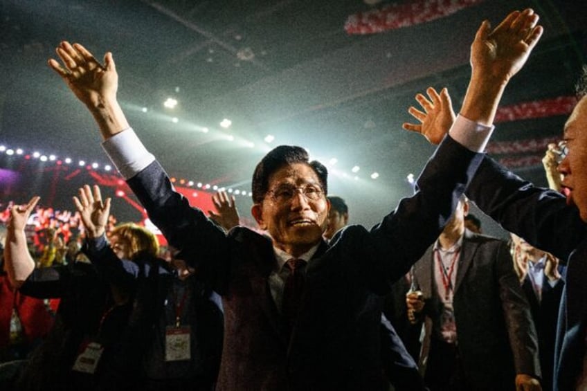 The People Power Party formally registered Kim Moon-soo as its official presidential candi