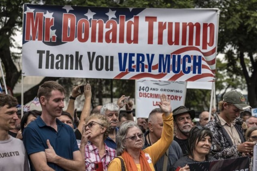 Some South Africans have welcomed US President Donald Trump's offer to resettle Afrikaners