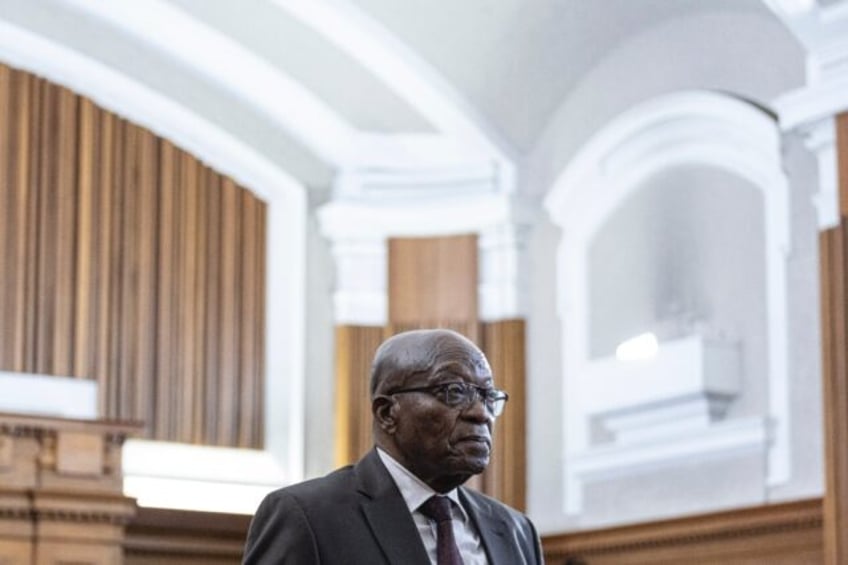 Ex-president Jacob Zuma leverages his charisma, often the first to sing and dance, captiva