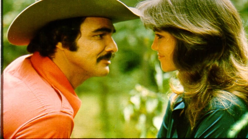 Sally Field and Burt Reynolds in Smokey and the Bandit