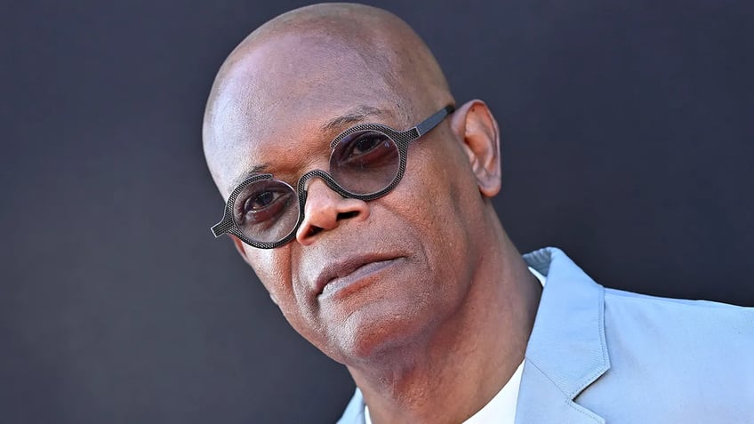 samuel l jackson says scenes cut from a time to kill cost him an oscar really mother 