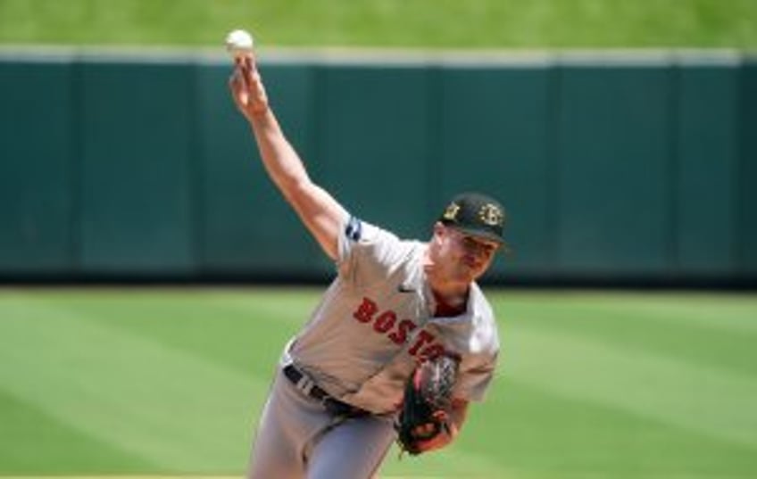 San Diego Padres, free agent pitcher Nick Pivetta agree to $55M deal