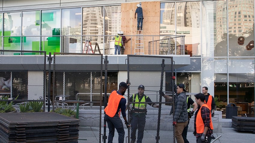 san francisco using fencing barriers to secure apec summit where xi biden will meet