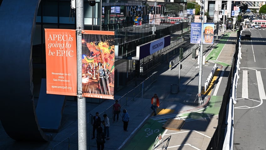 san francisco using fencing barriers to secure apec summit where xi biden will meet