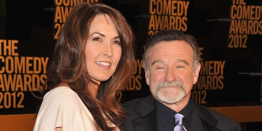 sandra bullocks partner bryan randall died after secret health battle why stars keep illnesses private