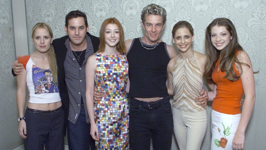 'Buffy' cast members Emma Caulfield, Nicholas Brendon, Alyson Hannigan, James Marsters, Sarah Michelle Gellar and Michelle Trachtenberg