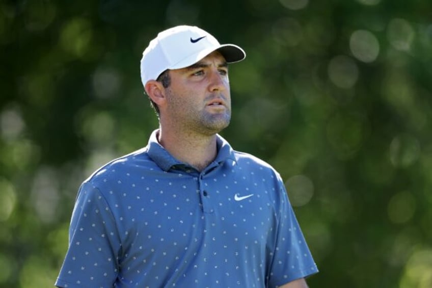 Top-ranked Scottie Scheffler of the United States seized an eight-stroke lead after the th