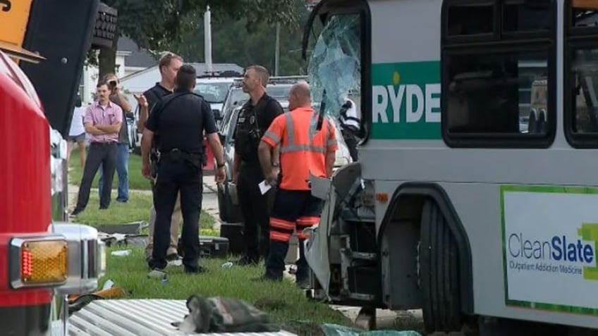 school and city buses crash in nasty collision caught on home security video