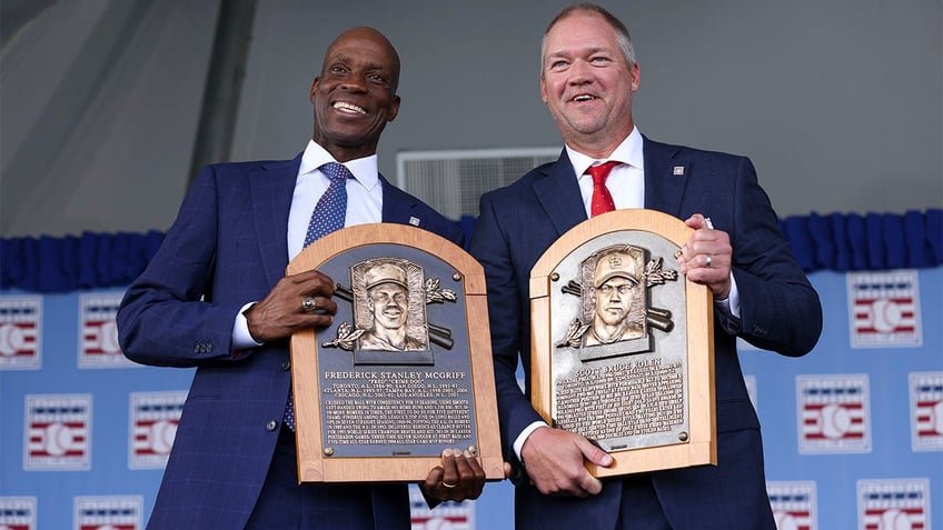 scott rolen and fred mcgriff get inducted into the baseball hall of fame