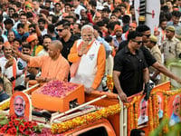 Sea of saffron as India’s Modi visits Hindu holy city