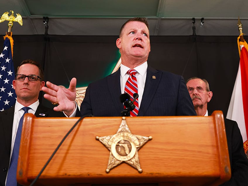 (L-R) Special Agent in Charge Jeffrey B. Veltri of the FBI Miami Field Office, Acting Dire