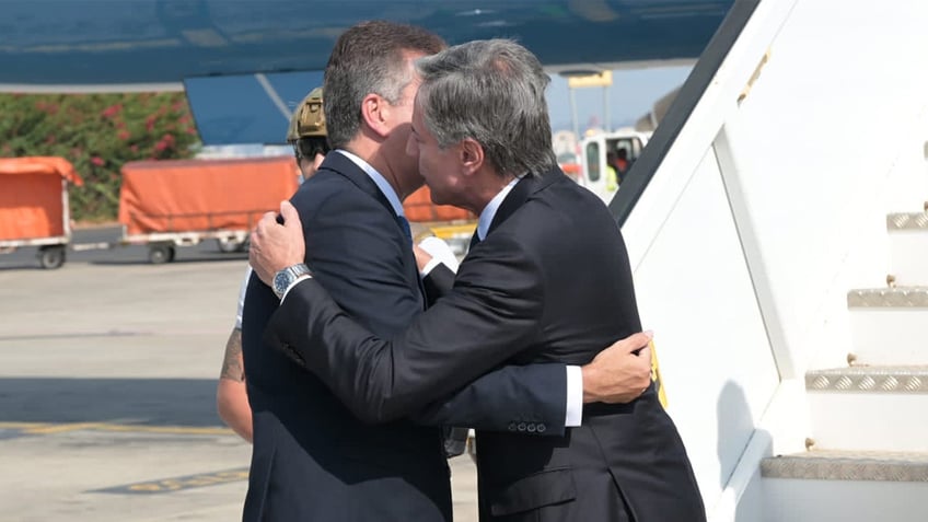 secretary of state blinken arrives in israel in show of solidarity following hamas terrorist attacks