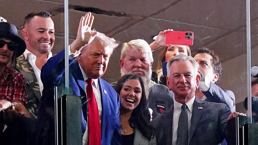 Trump at Bama-Georgia