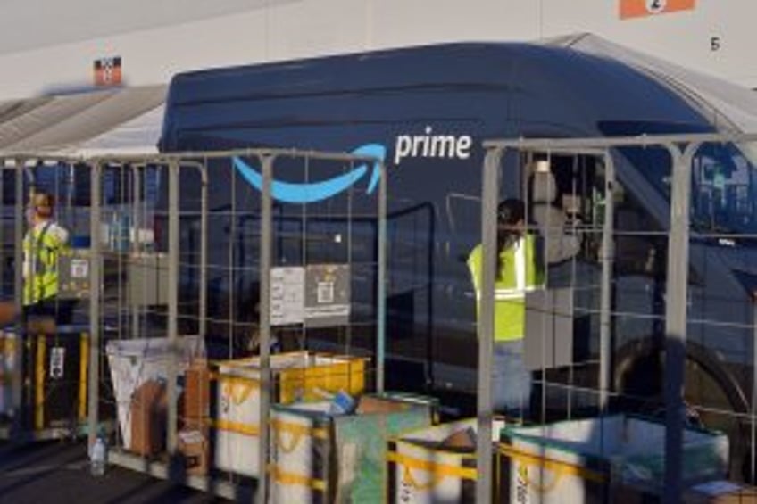 Senate committee says Amazon 'ignored safety concerns' on warehouse injuries