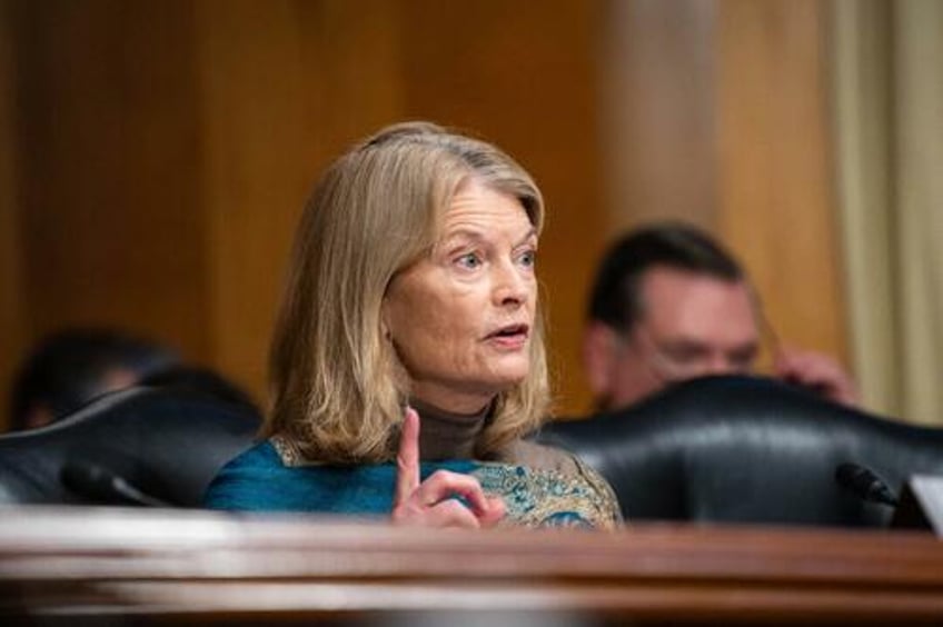 senate committee votes to block fbi headquarters relocation