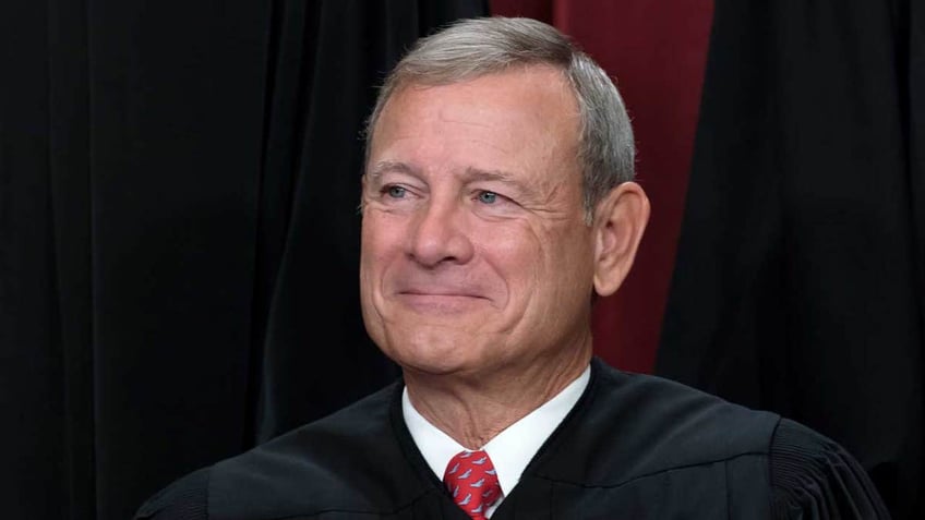 Chief Justice John Roberts closeup photo