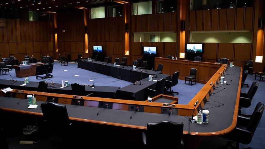 Hart Seante Office Building dais in room 216