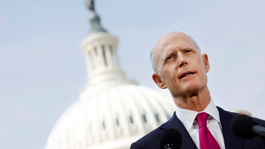 senator rick scott to roll out measure to keep our border agents paid during possible government shutdown