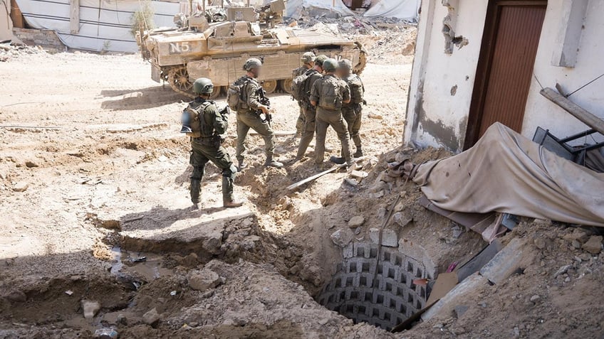 IDF troops and tank