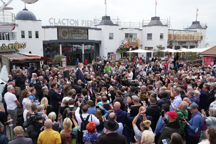 send me to parliament to be a bloody nuisance farages seaside campaign launch draws crowds