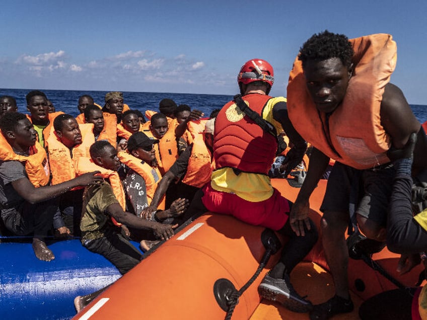 senegal launches major operation to intercept ships carrying hundreds of migrants to europe