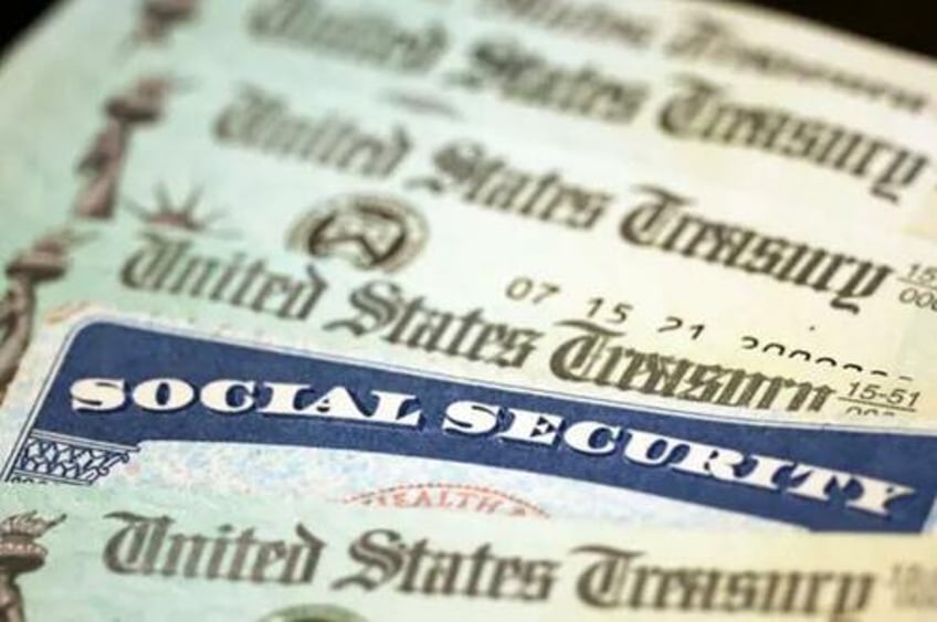 seniors told to brace for far lower social security payment boost in 2024