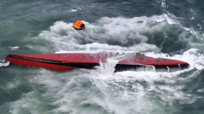 South Korea tanker capsizes