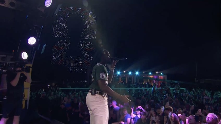shaboozey and miamis largest ever drone show shine bright at fox sports 2026 world cup countdown party