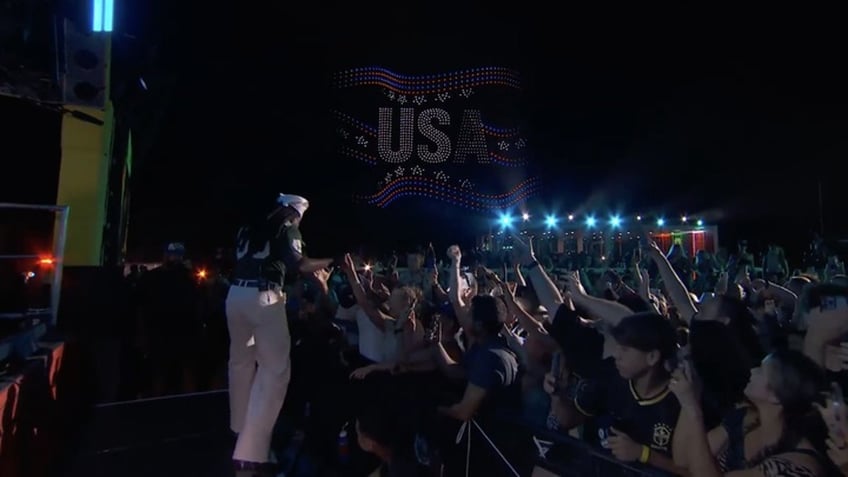 shaboozey and miamis largest ever drone show shine bright at fox sports 2026 world cup countdown party