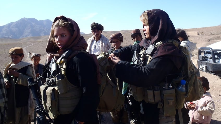 Female US soldiers in Afghanistan as part of Army's CST program