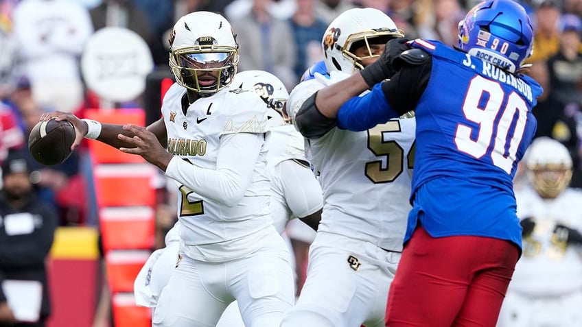 Shedeur Sanders against Kansas