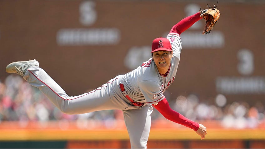 shohei ohtani throws one hit gem in first start since angels removed him from trade market