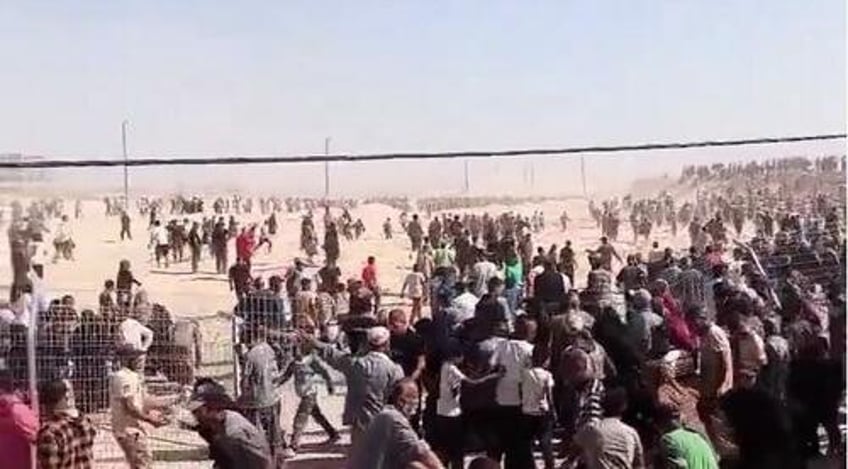 shots fired american contractors flee as starving palestinians overrun aid distribution site 