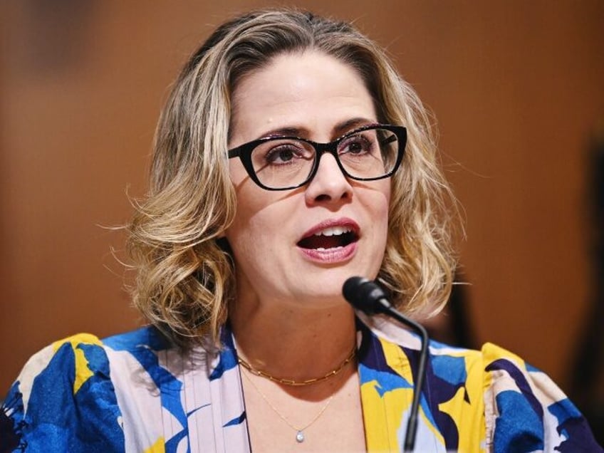 sinema rages against democrats for sending border funds to nyc i am livid