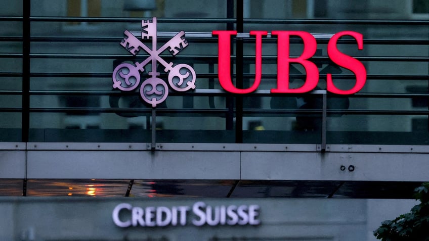 singapore inspecting credit suisse others in money laundering probe