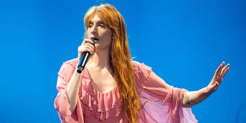 singer florence welch cancels concert for emergency life saving surgery