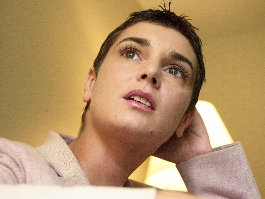 singer morrissey slams tributes to sinead oconnor you hadnt the guts to support her when she was alive