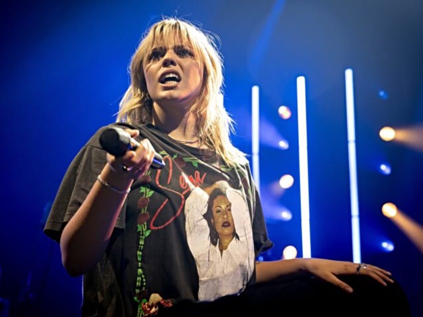 PARIS, FRANCE - FEBRUARY 13: Renée Rapp performs onstage at the L'Olympia on February 13,