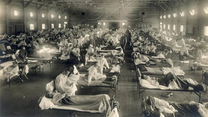 skeletons from 1918 flu pandemic reveal clues about those most likely to die study finds