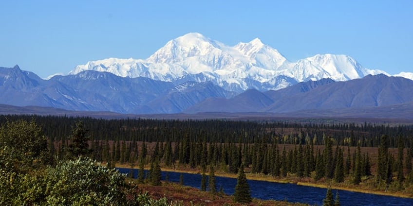 small aircraft crashes in ravine at alaskas denali national park pilot passenger presumed dead